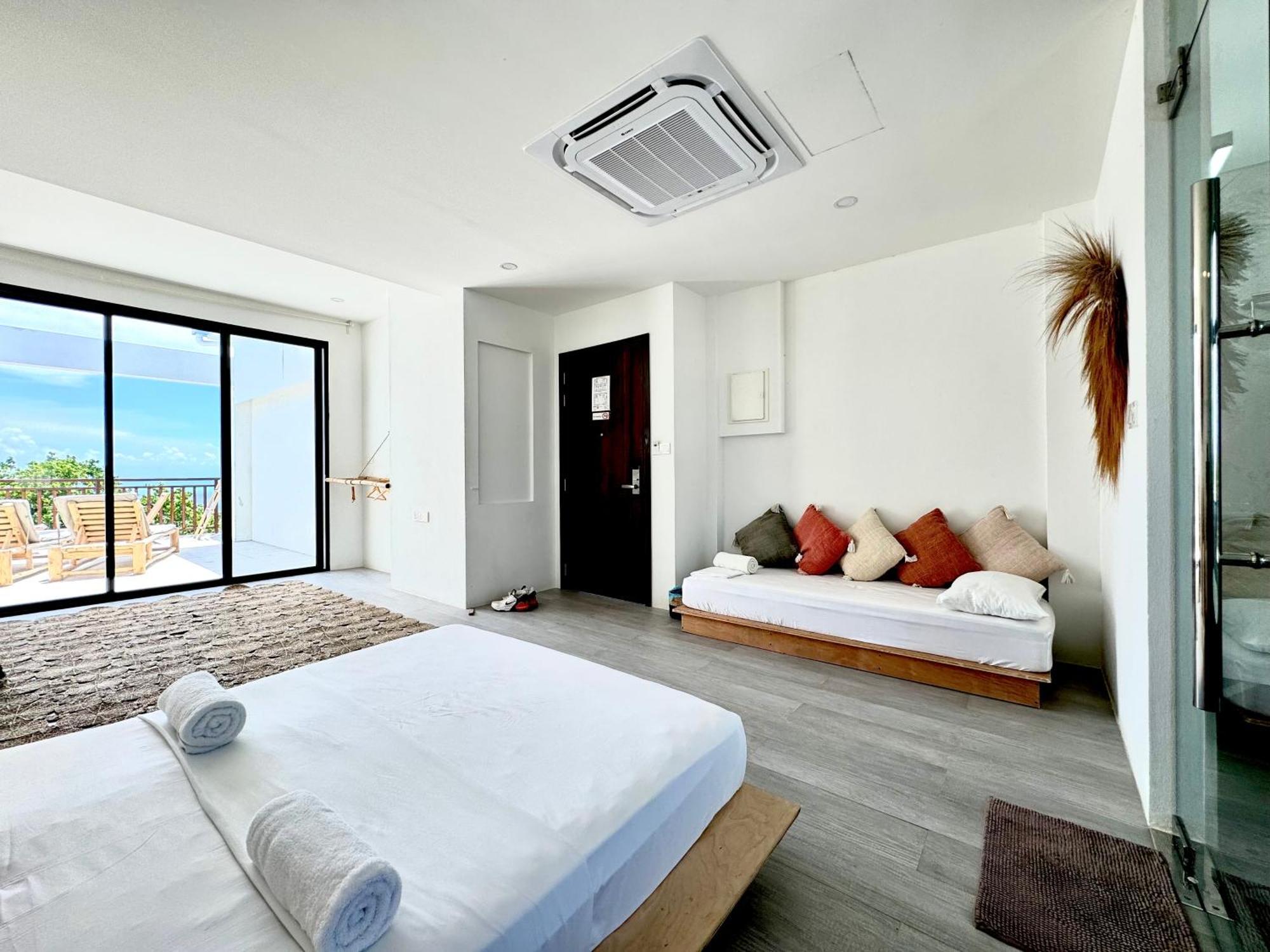 Samura Panorama Hotel *